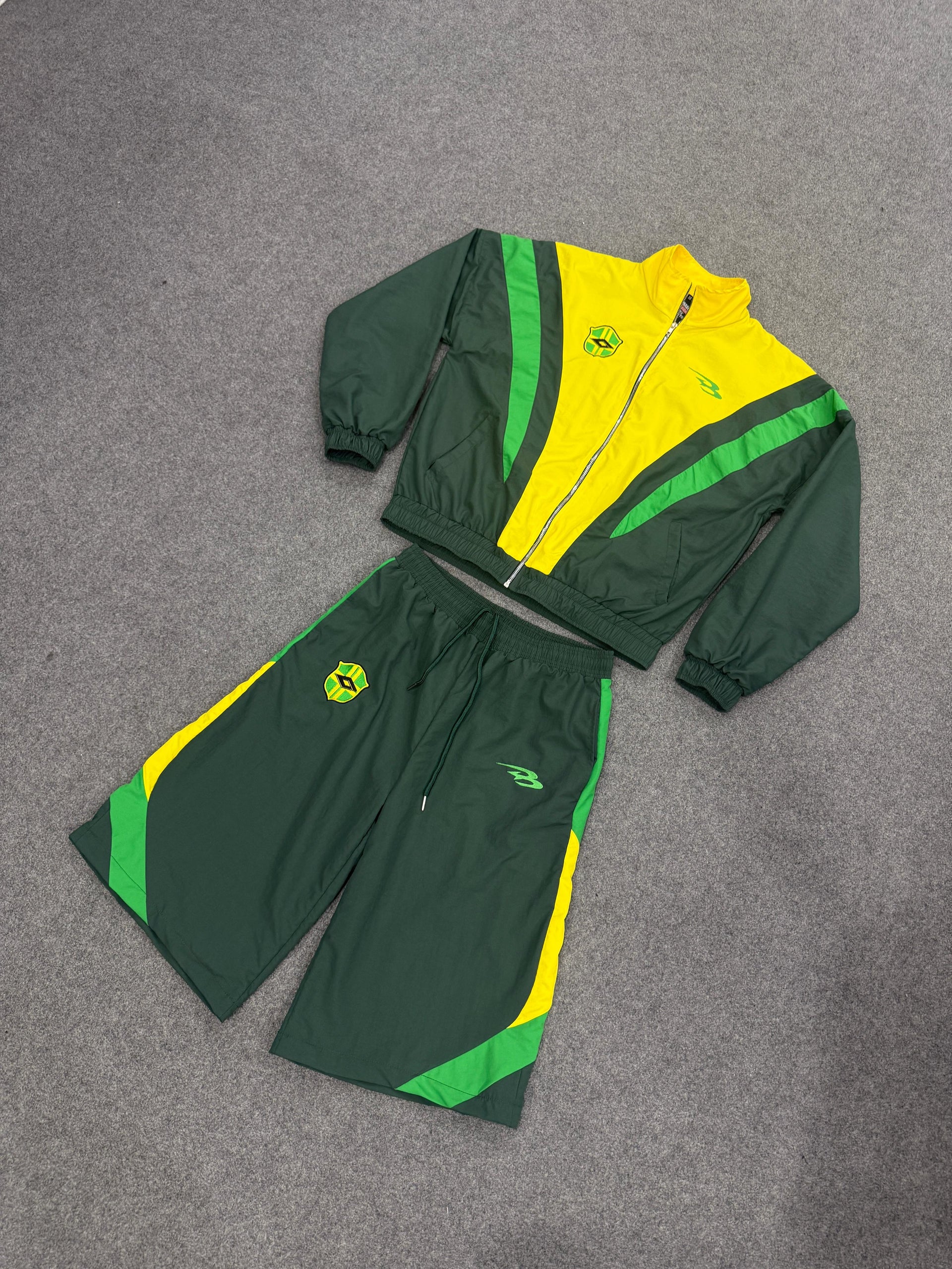 Bomzila Tracksuit