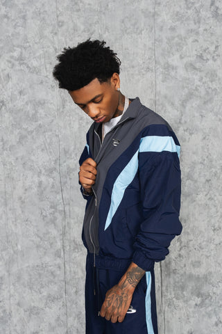 Viral Short Tracksuit thumbnail 3